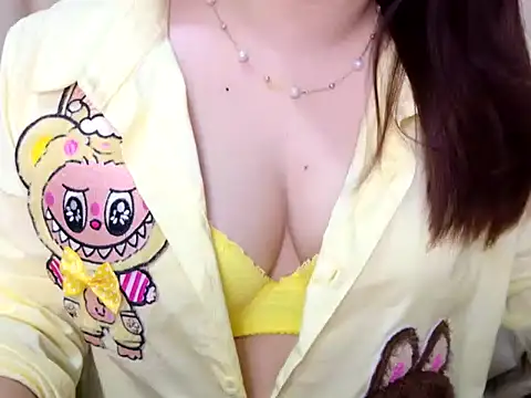 sizzling alice online show from September 9, 2025, 6:17 pm