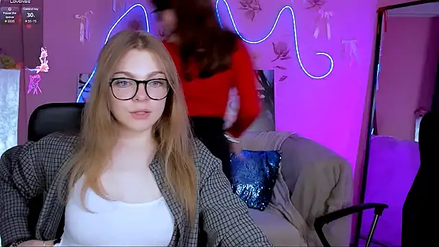 veronica bubble online show from July 7, 2026, 7:17 pm
