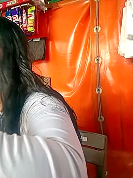 Sol Sunny online show from July 11, 2026, 9:04 pm