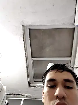 Exotic19cm online show from November 24, 2025, 10:43 pm