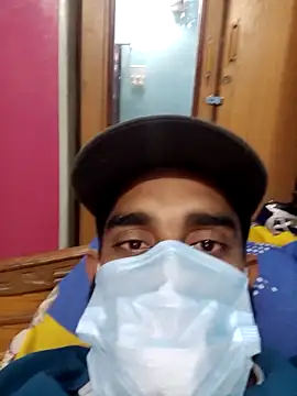 Snapshot of Hyd-bad-boy-25 chatting on September 29, 2025, 3:57 am Hyd-bad-boy-25 online show from September 29, 2025, 3:57 am