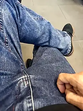 doadordeleitinho online show from July 21, 2026, 4:52 pm