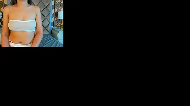 Snapshot of AnnieVegga chatting on September 24, 2025, 2:12 pm AnnieVegga online show from September 24, 2025, 2:12 pm