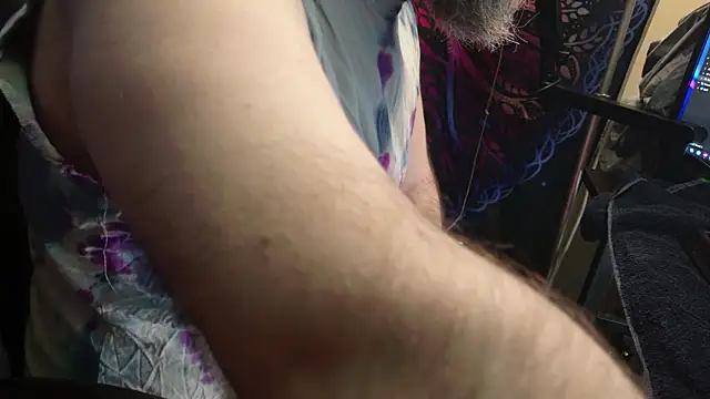 jj7779SC online show from December 4, 2025, 11:37 pm