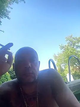 Snapshot of gitanomadrid chatting on July 9, 2026, 9:43 am gitanomadrid online show from July 9, 2026, 9:43 am