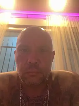 Snapshot of gitanomadrid chatting on July 8, 2026, 9:37 pm gitanomadrid online show from July 8, 2026, 9:37 pm