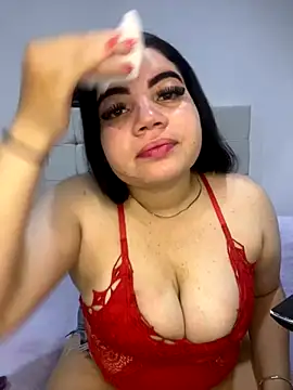 Kuromy x online show from November 27, 2025, 6:52 pm