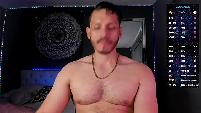 TianZilac online show from November 24, 2025, 9:26 pm