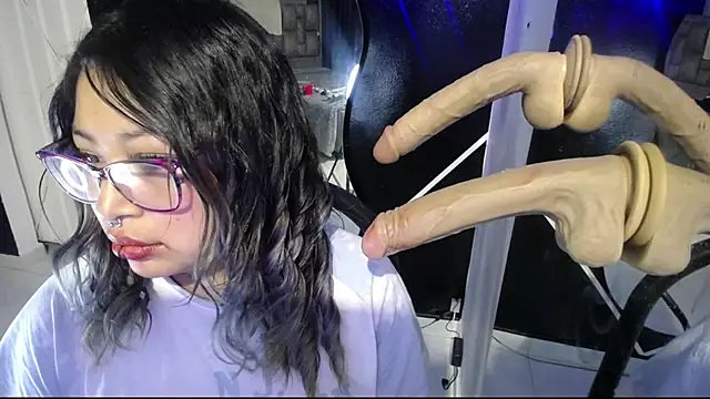 Snapshot of konojan_6 chatting on February 18, 2026, 2:42 am konojan 6 online show from February 18, 2026, 2:42 am