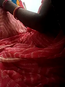 Snapshot of Radha8080 chatting on September 10, 2025, 12:20 am Radha8080 online show from September 10, 2025, 12:20 am