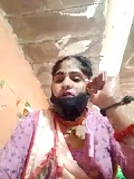 Snapshot of Nehaja33e chatting on November 24, 2025, 8:25 am Nehaja33e online show from November 24, 2025, 8:25 am