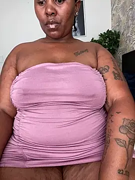 fatpussydallx online show from June 8, 2026, 10:05 am