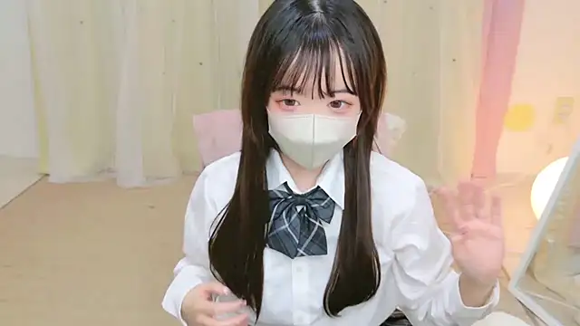 Snapshot of YUNOcha_oO chatting on October 10, 2025, 12:17 pm YUNOcha oO online show from October 10, 2025, 12:17 pm