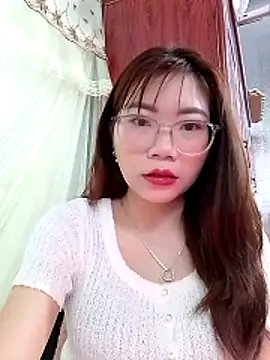 MyMy08 online show from December 15, 2025, 12:05 am