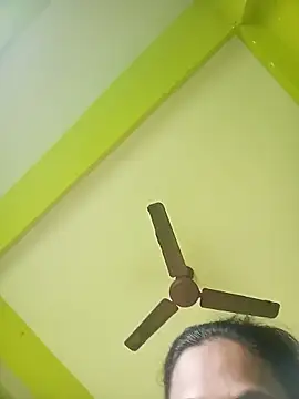 Snapshot of KITTUAAA chatting on November 12, 2025, 7:45 am KITTUAAA online show from November 12, 2025, 7:45 am