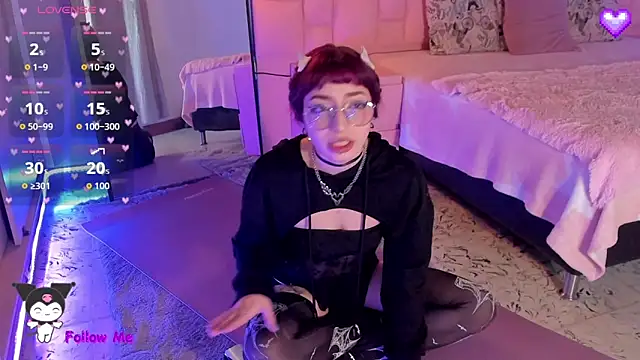 Snapshot of Lexyy_Bluee chatting on February 19, 2026, 8:44 am Lexyy Bluee online show from February 19, 2026, 8:44 am