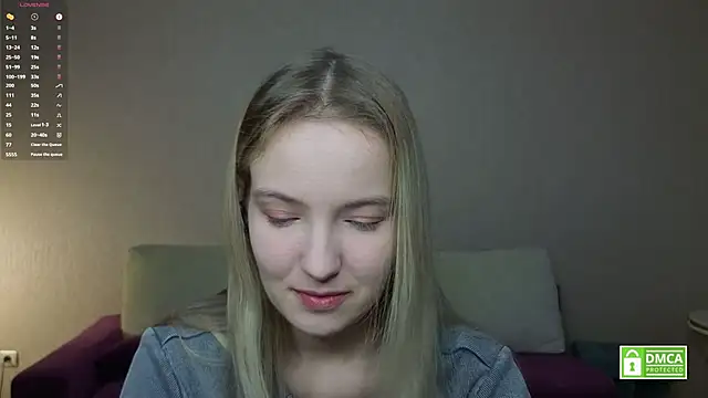 HongTomczak online show from May 26, 2026, 7:50 am