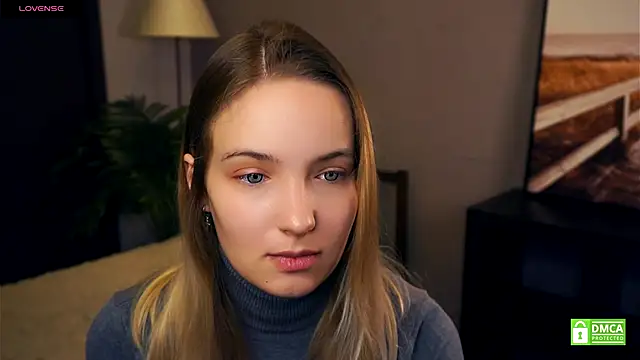 HongTomczak online show from September 29, 2025, 7:04 am