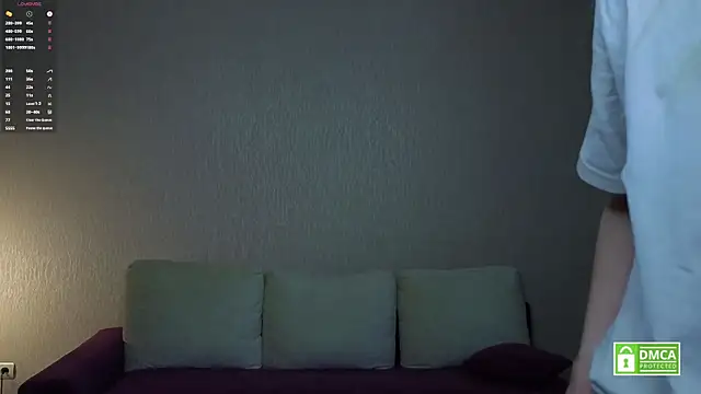 Snapshot of HongTomczak chatting on April 7, 2026, 7:43 am HongTomczak online show from April 7, 2026, 7:43 am