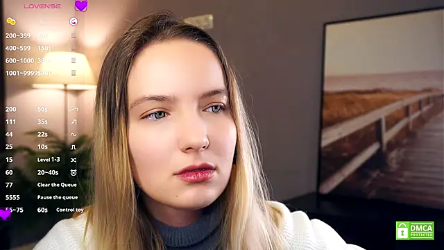 HongTomczak online show from October 6, 2025, 8:04 am