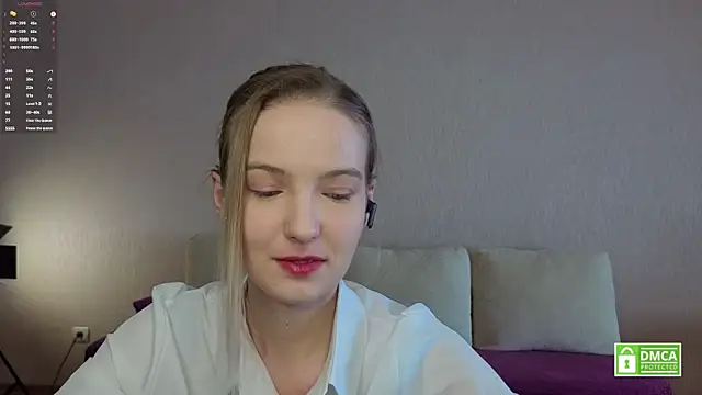 Snapshot of HongTomczak chatting on March 19, 2026, 8:36 am HongTomczak online show from March 19, 2026, 8:36 am