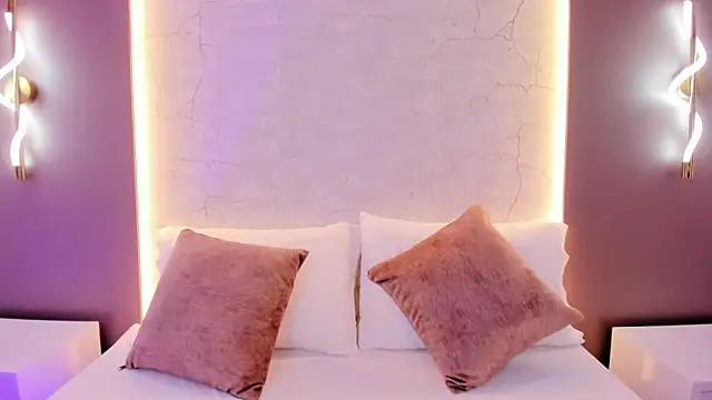 emily tolson online show from February 14, 2026, 12:38 pm