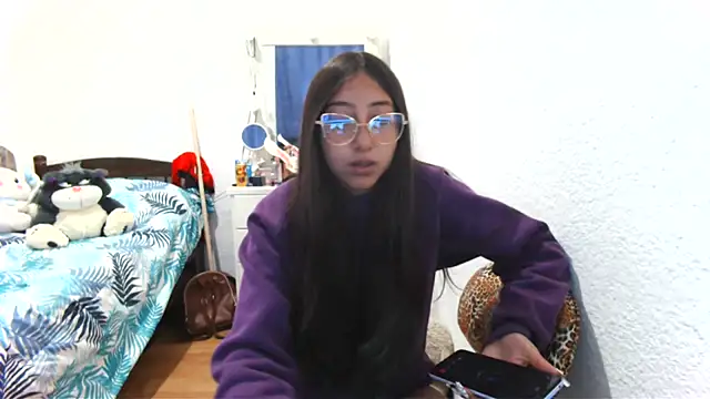 Snapshot of Nanilux chatting on September 13, 2025, 6:08 pm Nanilux online show from September 13, 2025, 6:08 pm