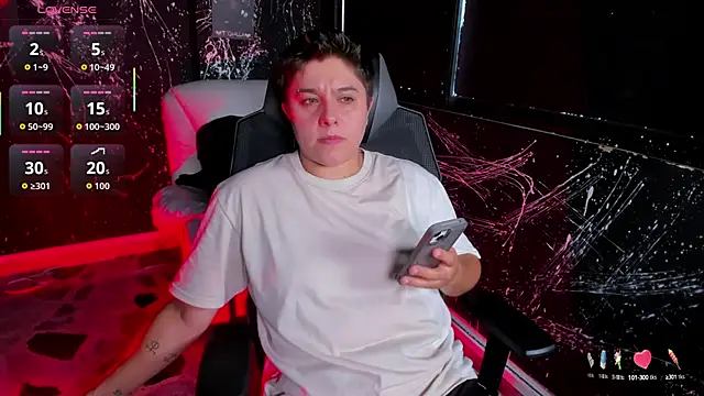 IanGilbert online show from September 24, 2025, 8:04 pm