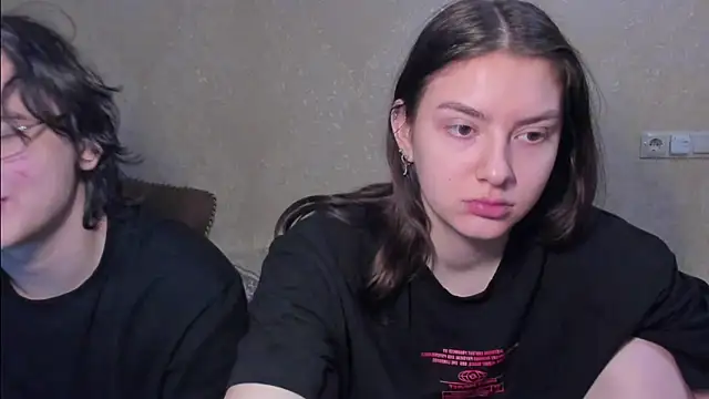 muuur fam online show from December 16, 2025, 9:30 pm