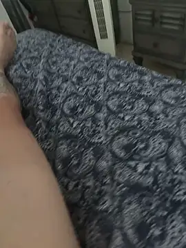 YadielPublic online show from September 22, 2025, 2:34 pm