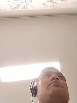 danigarci2307 online show from February 19, 2026, 12:07 am