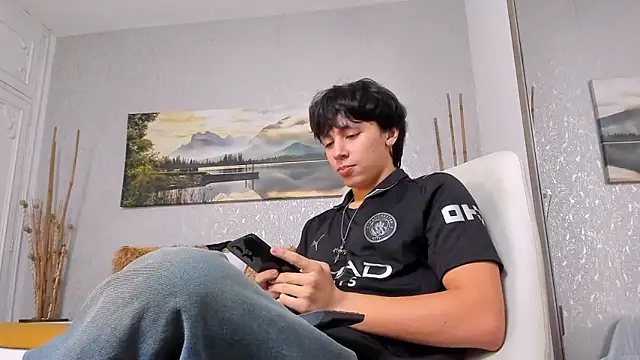 Tyler durten online show from November 21, 2025, 3:05 am