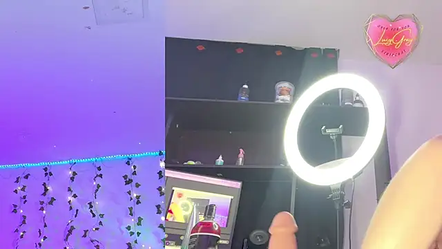 LucyGray online show from March 21, 2026, 8:19 am