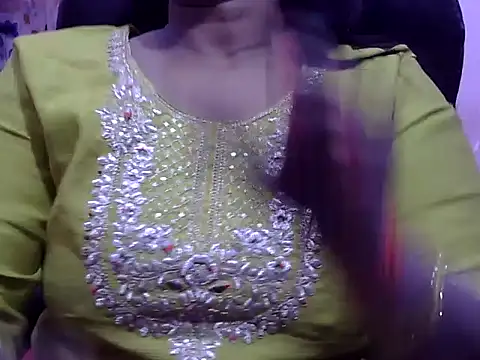 Rimsha naughty online show from November 29, 2025, 5:29 am