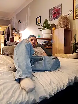 branletteur online show from April 26, 2026, 2:42 am