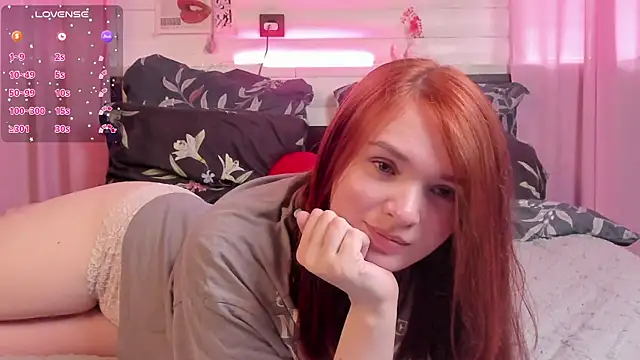 EvaJackson111 online show from April 5, 2026, 6:09 am