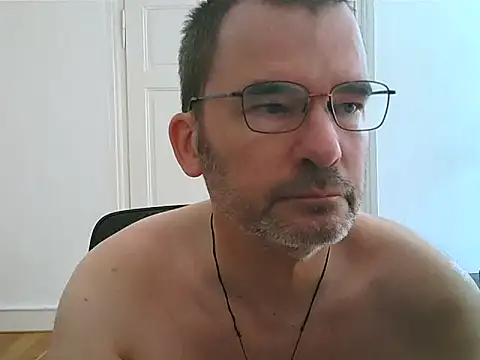 stallionrider88 online show from June 11, 2026, 10:45 am
