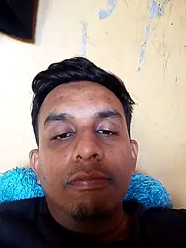 Snapshot of Nihaal17 chatting on May 5, 2026, 5:10 am Nihaal17 online show from May 5, 2026, 5:10 am