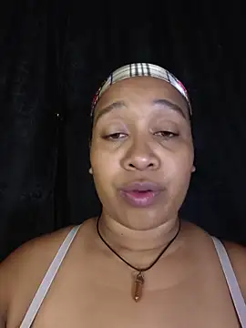 Snapshot of Yera_brown69 chatting on June 26, 2026, 2:06 am Yera brown69 online show from June 26, 2026, 2:06 am