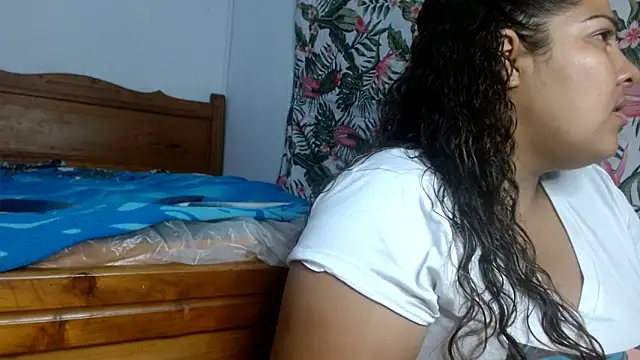 69smallstar online show from March 19, 2026, 11:54 am