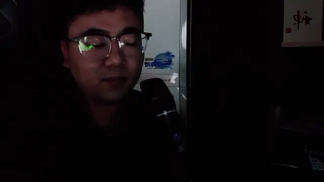 Snapshot of zhaTian-817 chatting on March 2, 2026, 11:17 am zhaTian-817 online show from March 2, 2026, 11:17 am