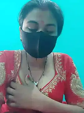 DivyaBhabhi69xh online show from February 15, 2026, 8:13 am