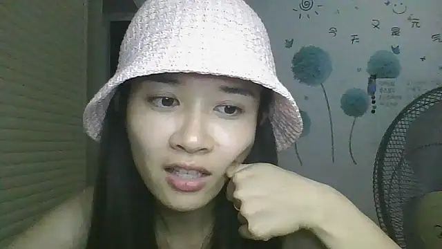 Monice1314 online show from September 30, 2025, 11:38 am