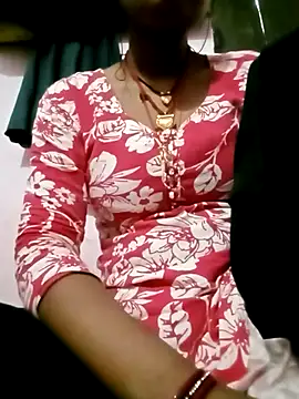 Hot tin74 online show from November 28, 2025, 6:46 am