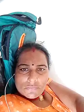 Snapshot of Suhani_hot12 chatting on September 21, 2025, 6:40 am Suhani hot12 online show from September 21, 2025, 6:40 am