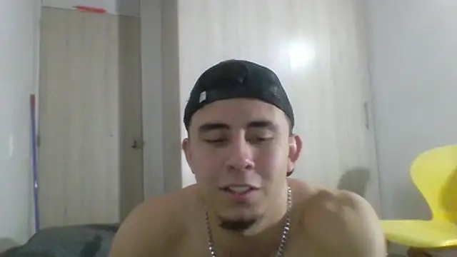 Eross Santy online show from July 11, 2026, 2:56 am