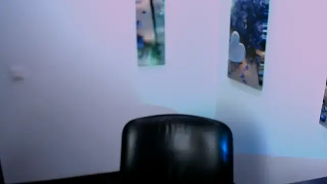 princess lilit online show from September 18, 2025, 12:30 pm