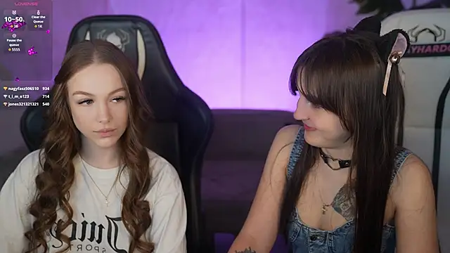 Ella 054 online show from March 12, 2026, 7:29 pm