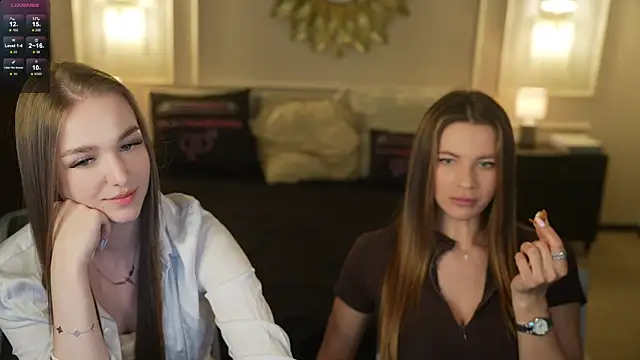 Ella 054 online show from June 18, 2026, 6:46 pm