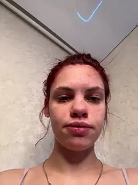 rinabluu online show from April 16, 2026, 9:32 am